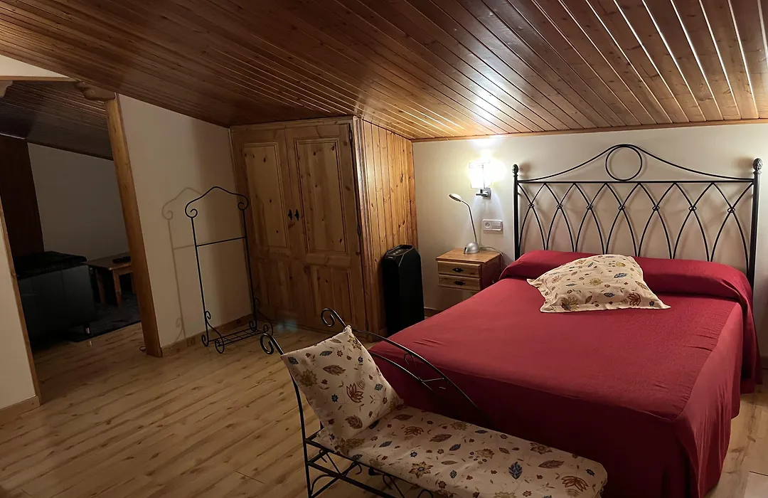Hostal Cal Franciscó-1